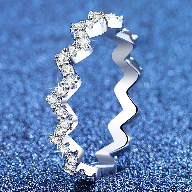 [Legend]CHIC WAVY MOISSANITE ETERNITY RING
