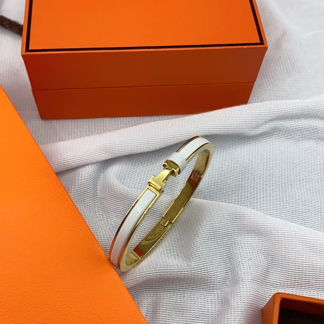 [Legend]CLASSIC HM CLIC WHITE 8MM ENAMEL BRACELET