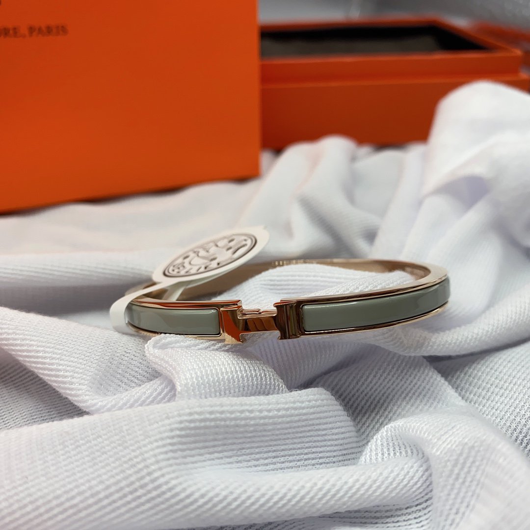 [Legend]CLASSIC HM CLIC GREEN 8MM ENAMEL BRACELET