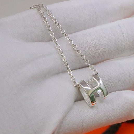 [Legend]HM NECKLACE H LETTER OVAL SERIES