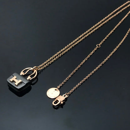 [Legend]WOMEN'S HM AMULETTES CONSTANCE PENDANT NECKLACE