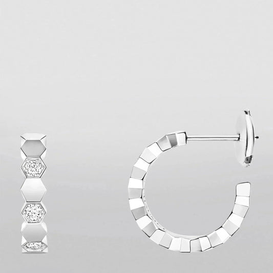 [Legend]Hollow Design Four-Leaf Clover Flower Shape Ring