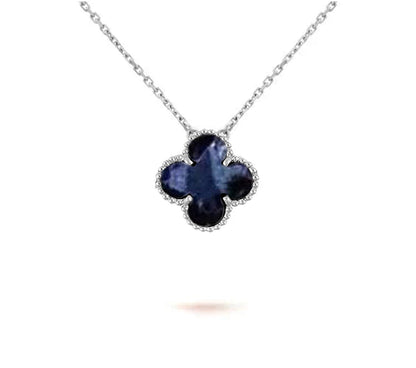 [Legend]15MM CLOVER FLOWER PENDANT NECKLACE WHITE GOLD COLLECTION