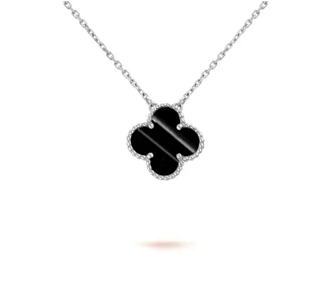 [Legend]15MM CLOVER FLOWER PENDANT NECKLACE WHITE GOLD COLLECTION