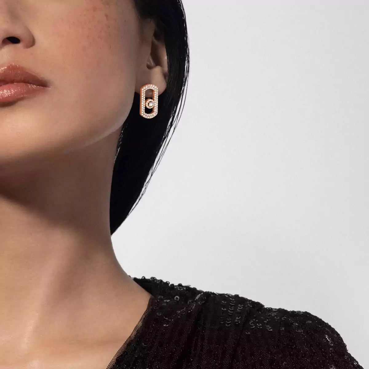 [Legend]SO MOVE PAVÉ DIAMOND EARRINGS