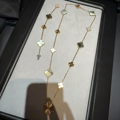 [Legend]DETACHABLE 15-MOTIF CLOVER STATEMENT SET - GREY MOTHER-OF-PEARL & LASER